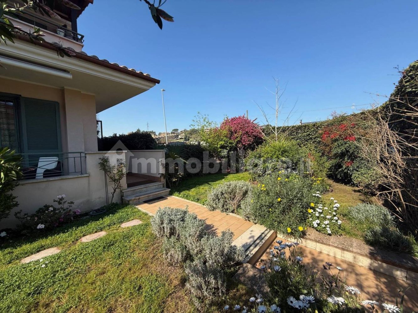 Casa de 2 dormitorios en Rome, Italy No. 135144