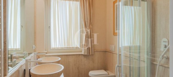 10غرفة فيلا في San Felice del Benaco, Italy رقم 177395 38