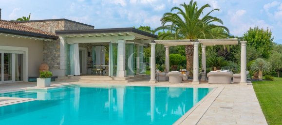 10غرفة فيلا في San Felice del Benaco, Italy رقم 177395 16