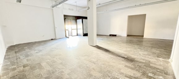 Коммерческая недвижимость с 2 комнатами в Ugento, Италия № 13986 10