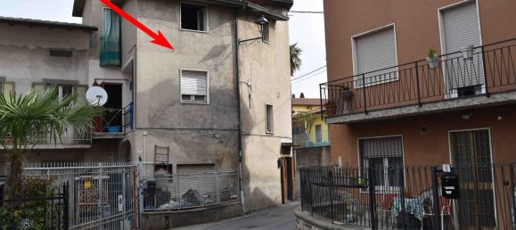 Apartamento de 6 habitaciónes en Credaro, Italy No. 6728 3
