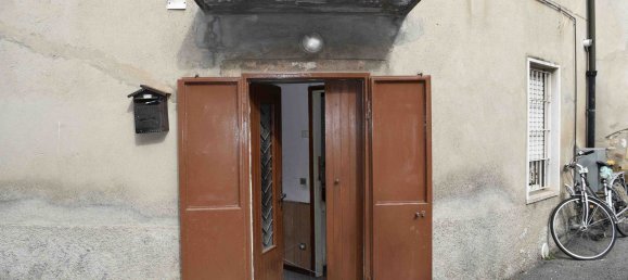 Apartamento de 6 habitaciónes en Credaro, Italy No. 6728 4