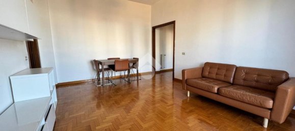 Квартира с 2 спальнями в Монца, Италия № 119958 8