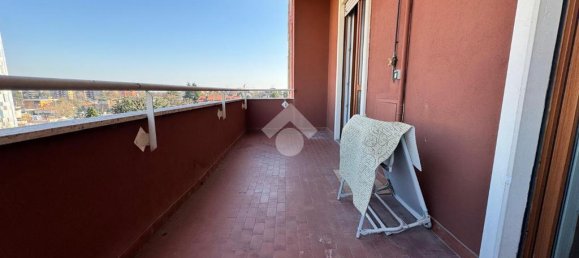 Квартира с 2 спальнями в Монца, Италия № 119958 13