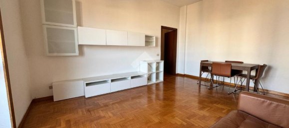 Квартира с 2 спальнями в Монца, Италия № 119958 9