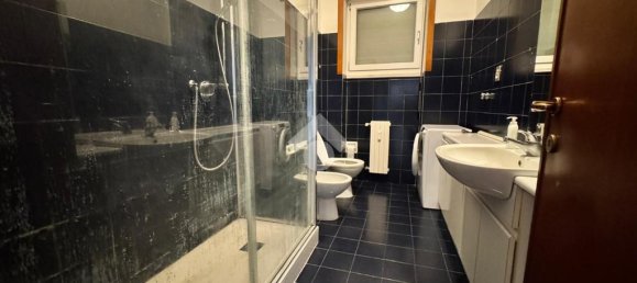 Квартира с 2 спальнями в Монца, Италия № 119958 26