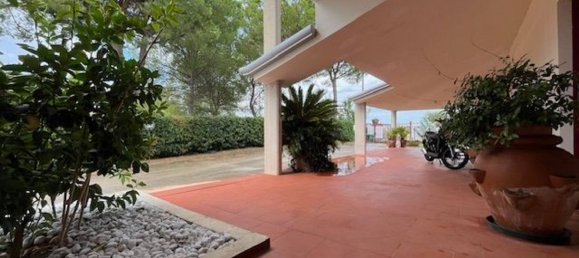 10 Schlafzimmer Villa in Coriano, Italy, Nr. 327842 5