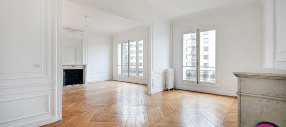 Apartamento de 3 dormitorios en Paris, France No. 126107 2