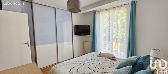 Castillos de 4 dormitorios en Bouffemont, France No. 354024 15