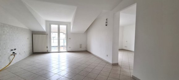 3-Zimmer Wohnung in Albenga, Italy, Nr. 272379 2