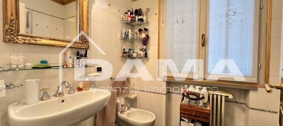 8-salle Villa à Forlì, Italy No. 27482 26