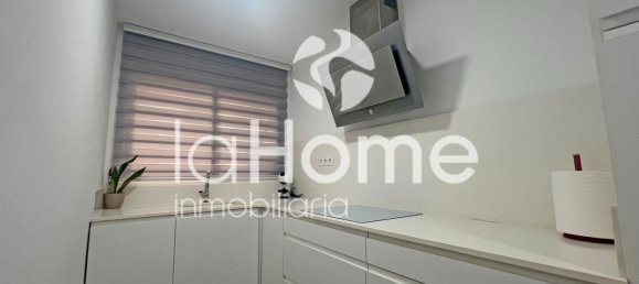 3 bedrooms Townhouse in Valencia, Spain No. 153293 3