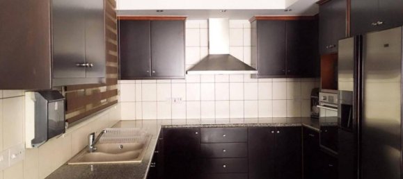 5 bedrooms Villa in Limassol, Cyprus No. 1907 4