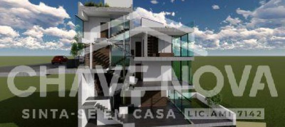 289m² Land in Vila Nova de Gaia, Portugal No. 60739 3