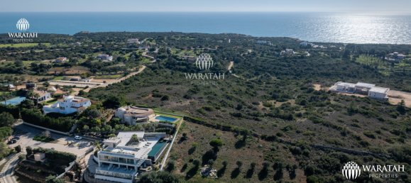 5 bedrooms Villa in Ferragudo, Portugal No. 107637 7
