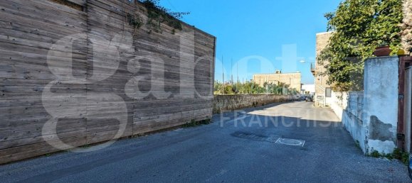 4 rooms House in Monte di Procida, Italy No. 58005 19