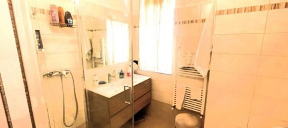 5 rooms Apartment in Massa, Italy No. 47996 14