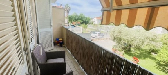 5 rooms Apartment in Massa, Italy No. 47996 59