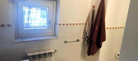 5 rooms Apartment in Massa, Italy No. 47996 38