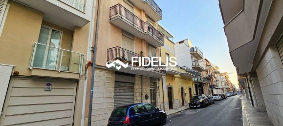 3 chambres Appartement à Andria, Italy No. 325173 2