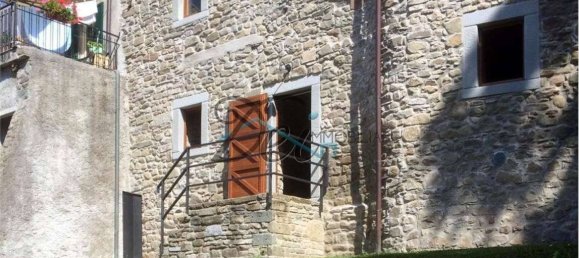 4 bedrooms House in San Romano in Garfagnana, Italy No. 133113 16