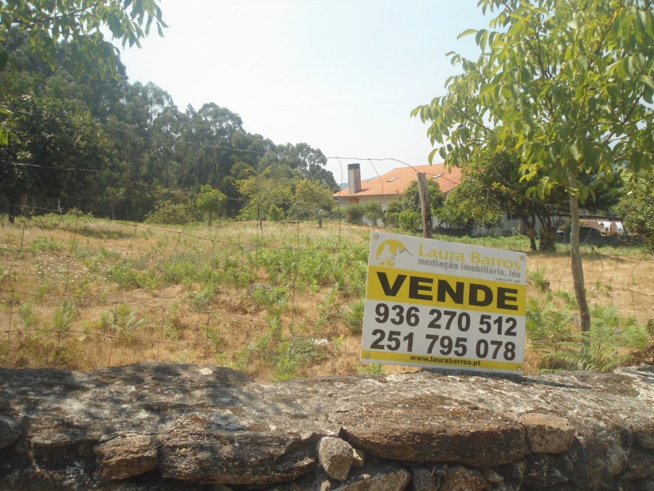 Terreno en Vila Nova de Cerveira, Portugal 1438 m² No. 217875