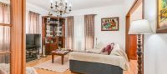 4 Schlafzimmer Haus in Loures, Portugal, Nr. 45950 23