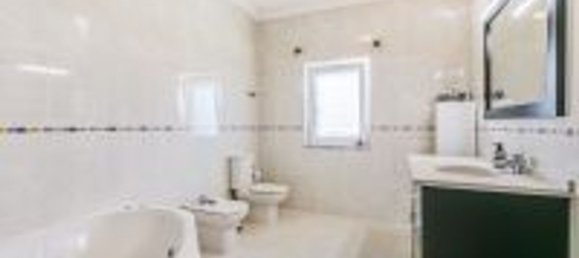 4 Schlafzimmer Haus in Loures, Portugal, Nr. 45950 30