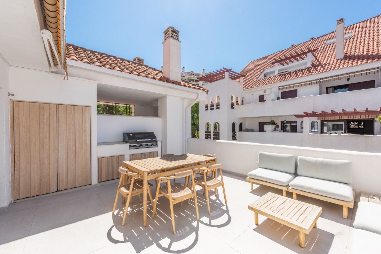 3 bedrooms Penthouse in Marbella, Spain No. 66861