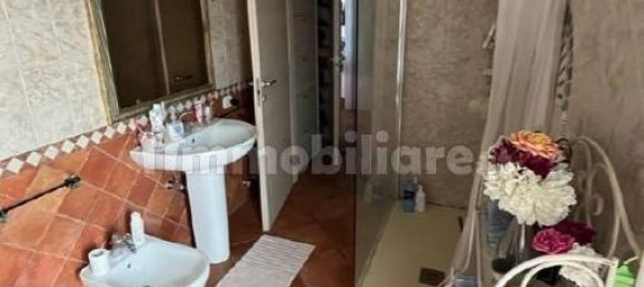 3 Schlafzimmer Wohnung in Lomagna, Italy, Nr. 5200 10