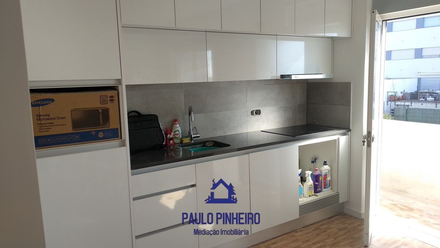 3 bedrooms Apartment in Maia, Portugal No. 306033