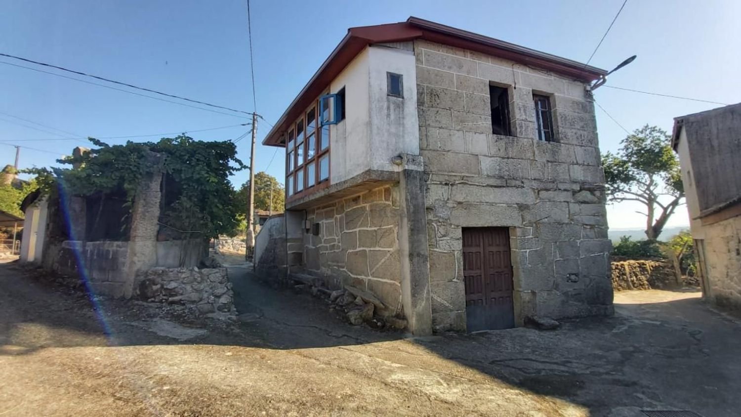 2 bedrooms House in Ourense, Spain No. 194049