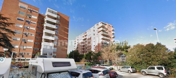 2 rooms Commercial property in Livorno, Italy No. 270790 4