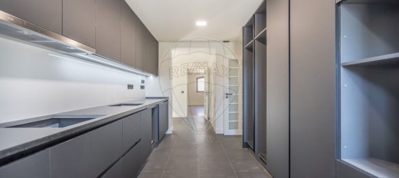 4 غرف نوم منزل في Vila Nova de Gaia, Portugal رقم 16739 9