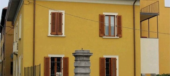 2 Schlafzimmer Wohnung in Solbiate con Cagno, Italy, Nr. 80865 3