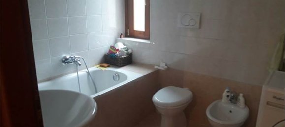 2 Schlafzimmer Wohnung in Solbiate con Cagno, Italy, Nr. 80865 11