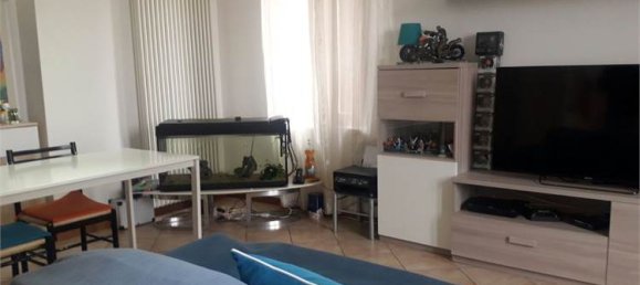 2 Schlafzimmer Wohnung in Solbiate con Cagno, Italy, Nr. 80865 5