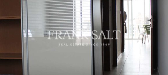 2 bedrooms Apartment in Saint Julian's, Malta No. 6653 14