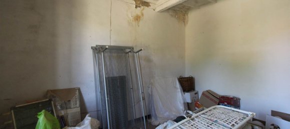 4 rooms Apartment in Montalcino, Italy No. 82509 13