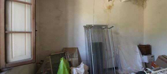 4 rooms Apartment in Montalcino, Italy No. 82509 14