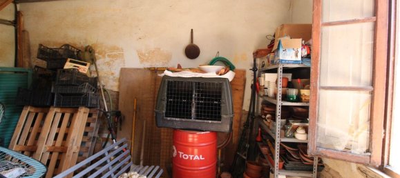 4 rooms Apartment in Montalcino, Italy No. 82509 7