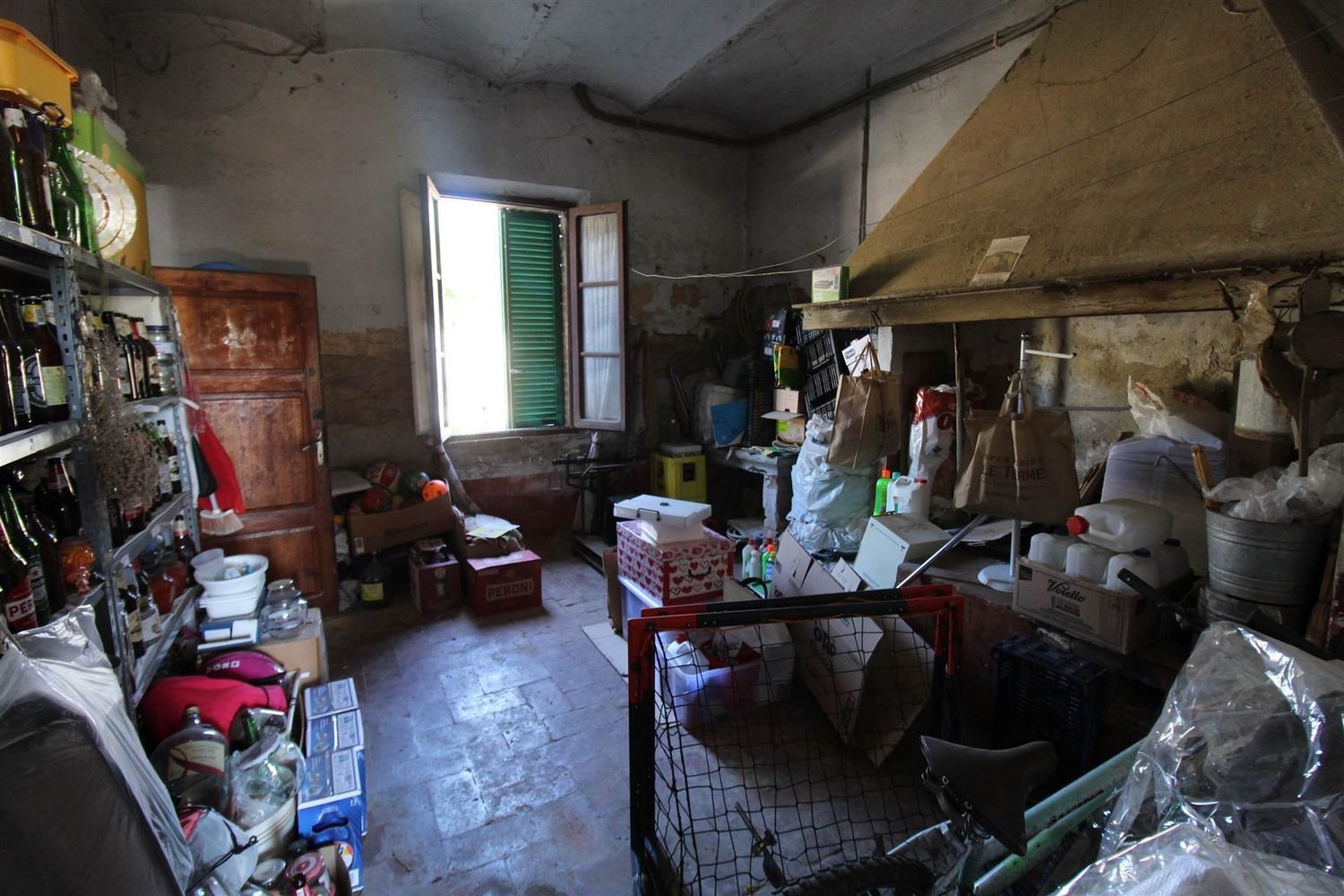 4 rooms Apartment in Montalcino, Italy No. 82509