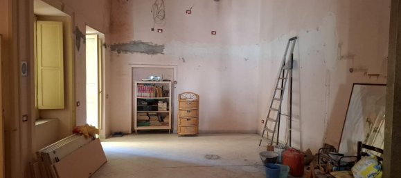 Apartamento T2 em Maddaloni, Italy N.º 335952 9