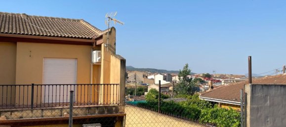 3 bedrooms Townhouse in Iznalloz, Spain No. 161017 3