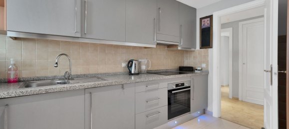 3 bedrooms Duplex in La Quinta, Spain No. 143459 5