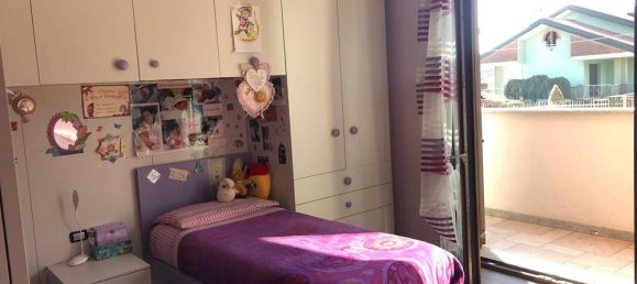 Villa de 8 habitaciónes en Borgomanero, Italy No. 17396 13