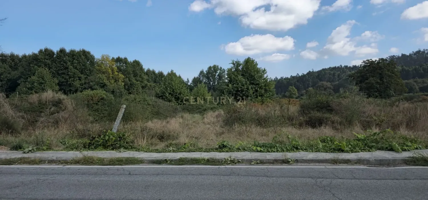  قطعة أرض في Lousada, Portugal رقم 77535