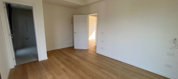 4 bedrooms Villa in Forte dei Marmi, Italy No. 166483 17