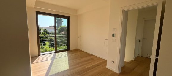 4 bedrooms Villa in Forte dei Marmi, Italy No. 166483 18