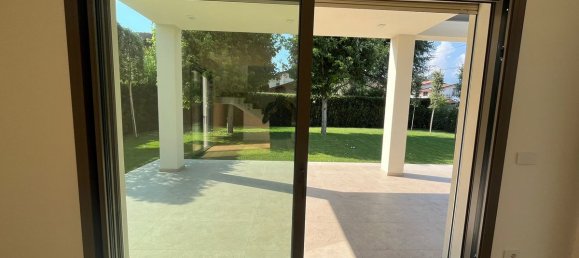4 bedrooms Villa in Forte dei Marmi, Italy No. 166483 13